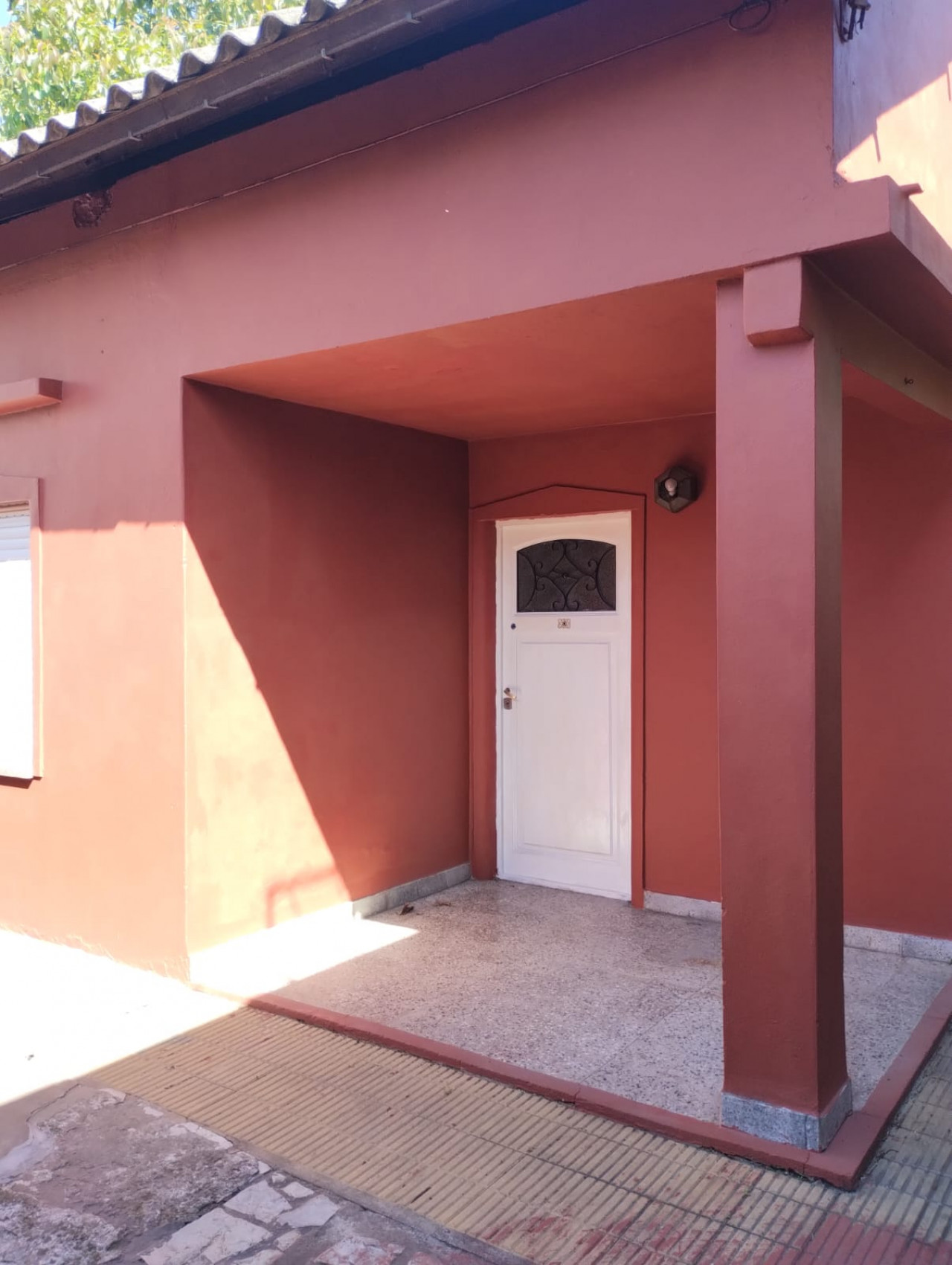 Alquiler  casa 1 dormitorio patio villa ballester